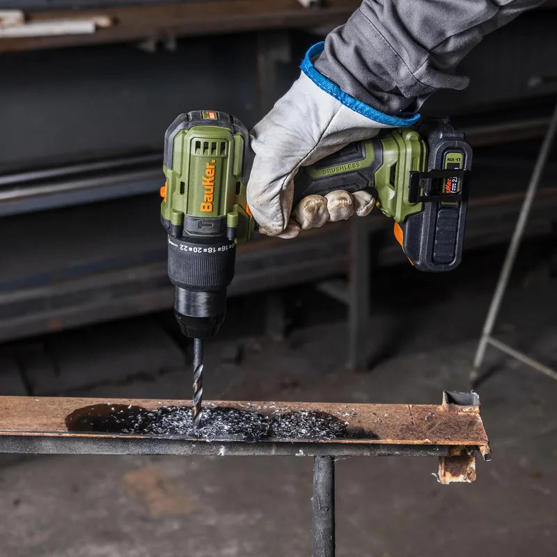 BAUKER
Taladro Percutor 13mm 20 V + 2 Baterías 2 AH + Cargador