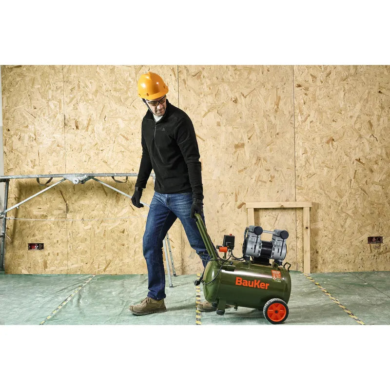 BAUKER
Compresor de Aire Portátil Insonoro/sin Aceite 1.6 HP 50 Litros 3305059