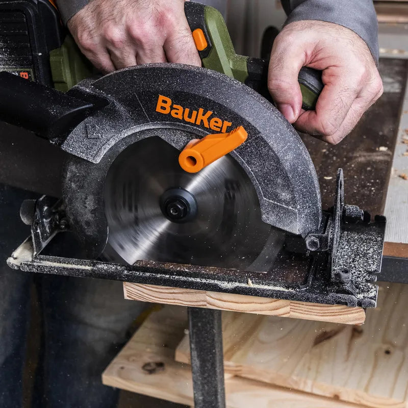 BAUKER
Sierra Circular Inalalámbrico 20V Sin Batería + Caja