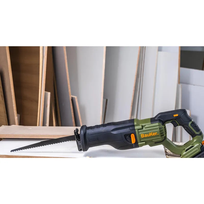 BAUKER
Sierra Sable Inalámbrica 20 V Brushless sin Batería