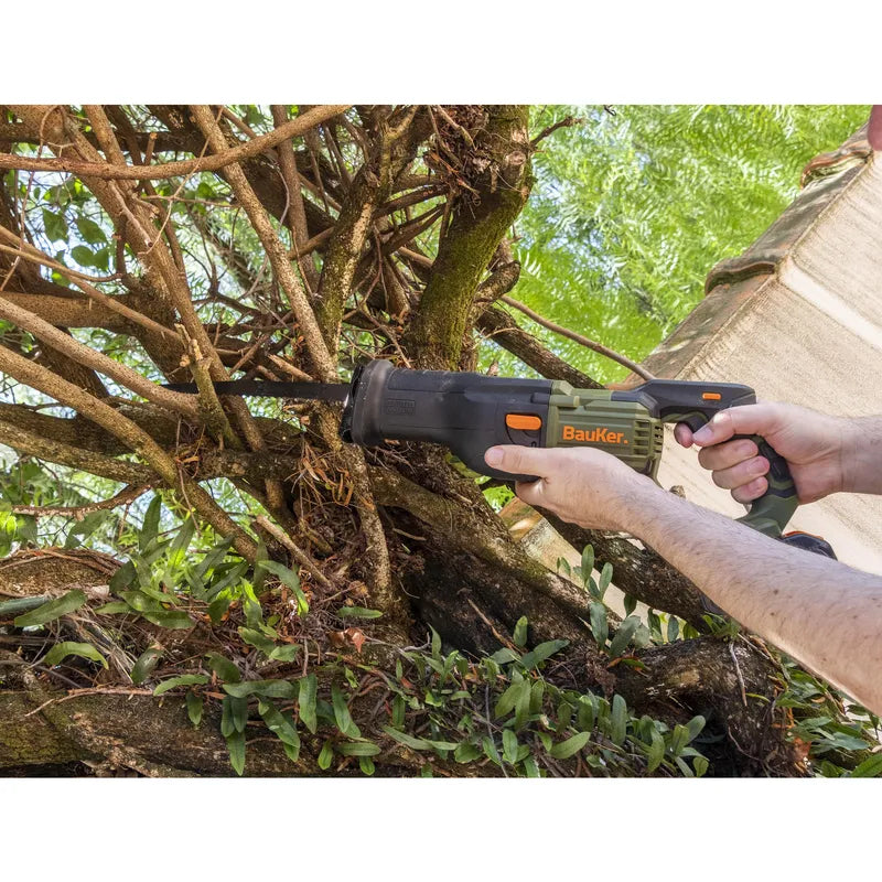 BAUKER
Sierra Sable Inalámbrica 20 V Brushless sin Batería
