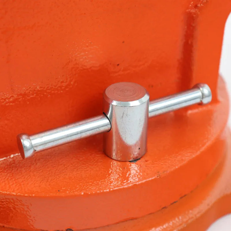 BAUKER
Tornillo de banco 6" acero